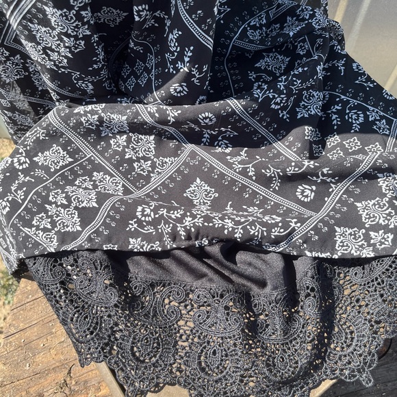 Maurices XL flowery dress - Picture 4 of 5